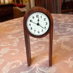 Elegant Brown Wooden Table Clock